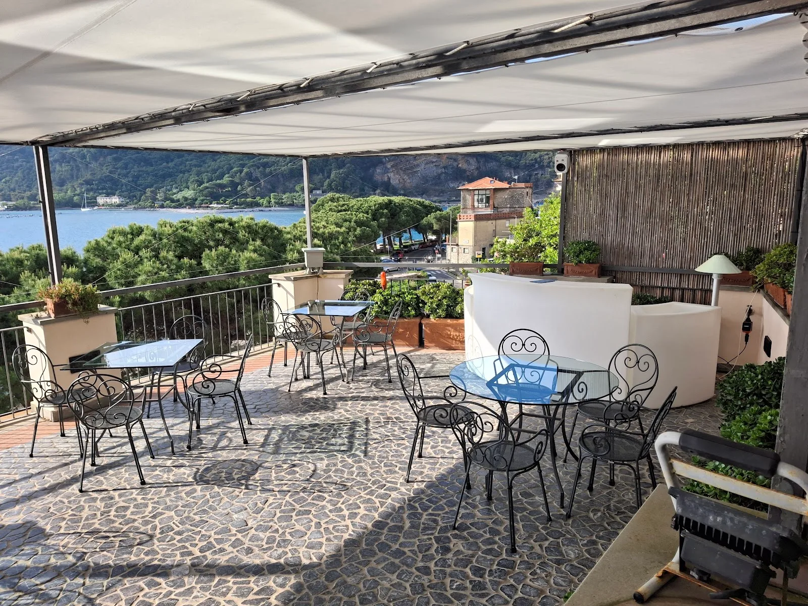 Hotel Paradiso, Portovenere