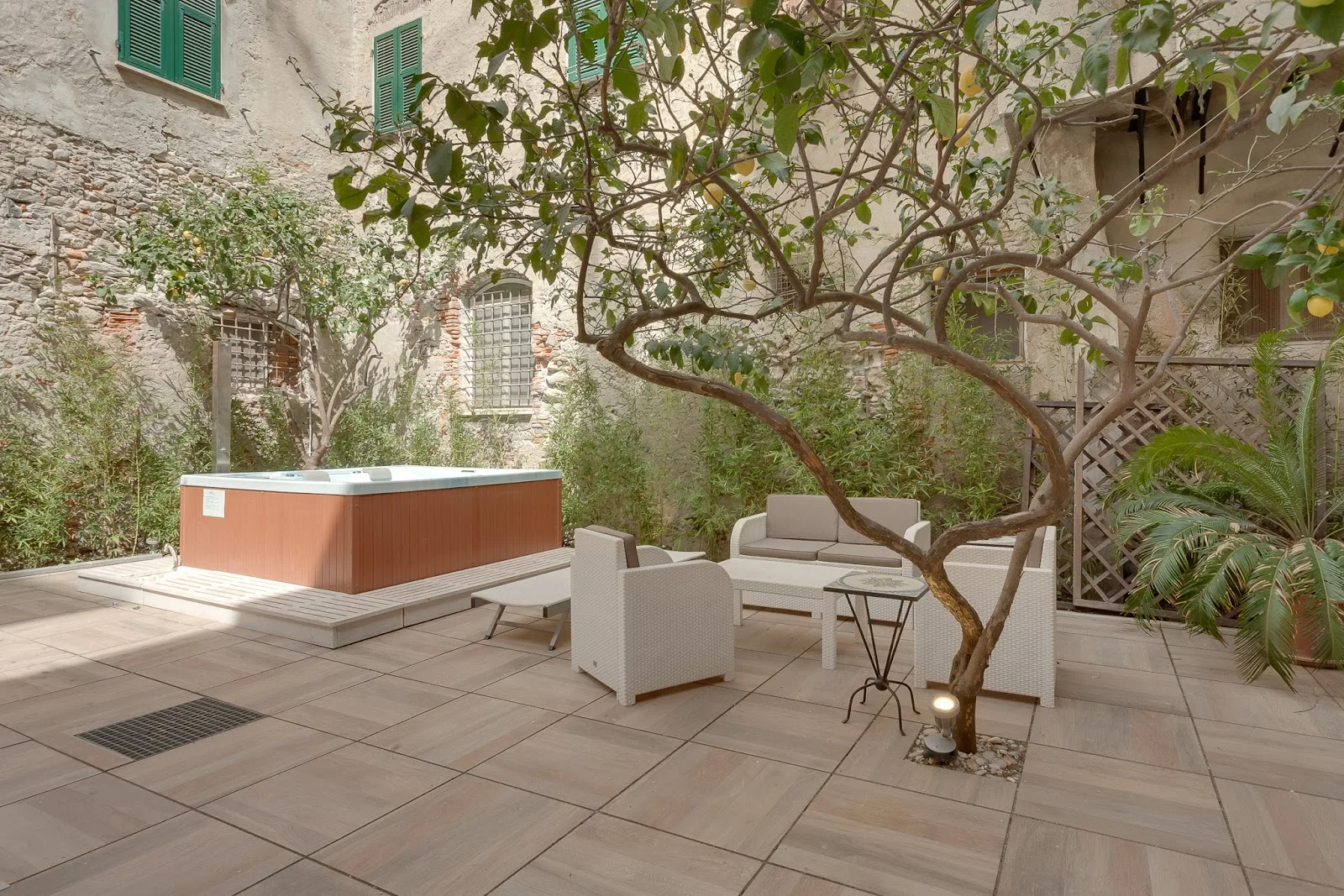 Hotel Medusa, Finale Ligure