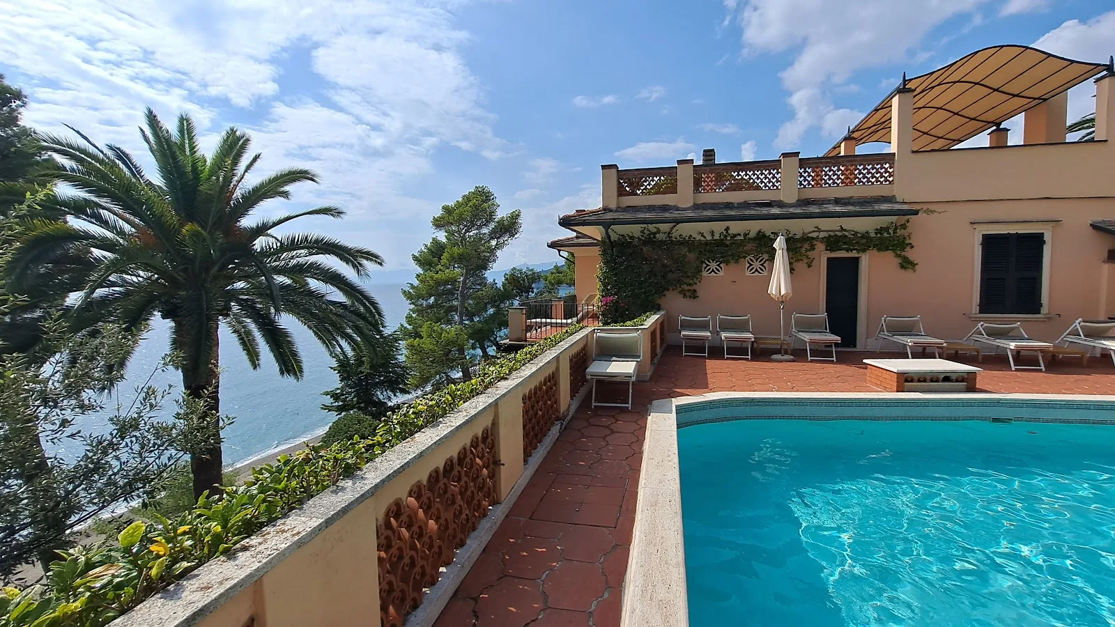 Hotel Punta Est, Finale Ligure