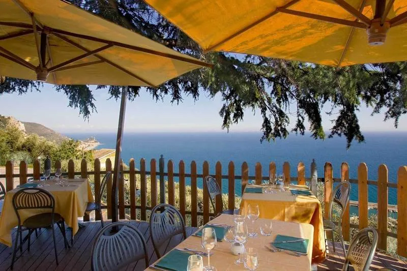 Hotel Rosita, Finale Ligure