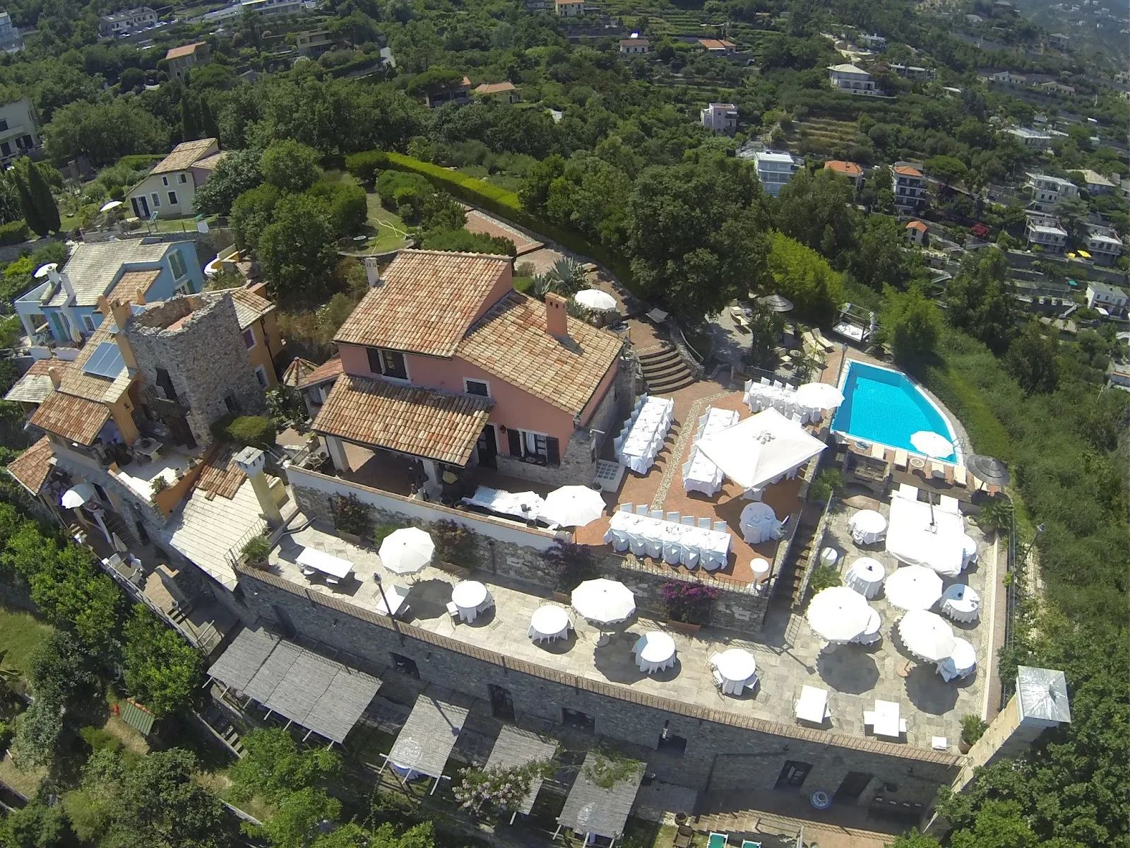 Paradiso di Manù, Noli