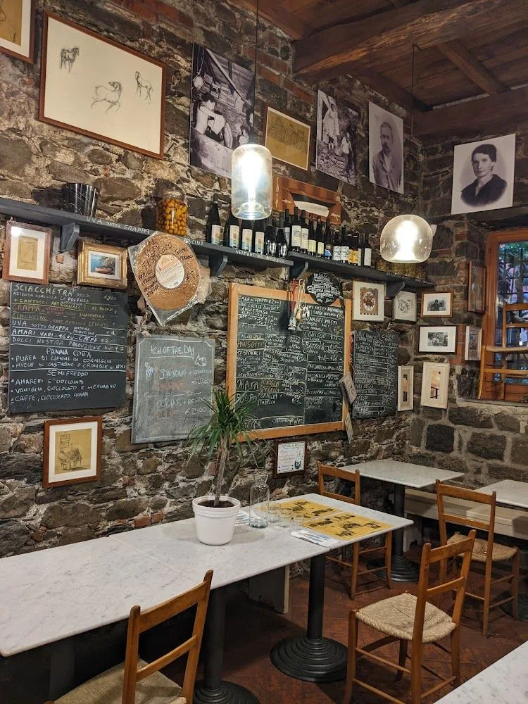 Osteria A Cantina de Mananan, Corniglia: la saletta della trattoria