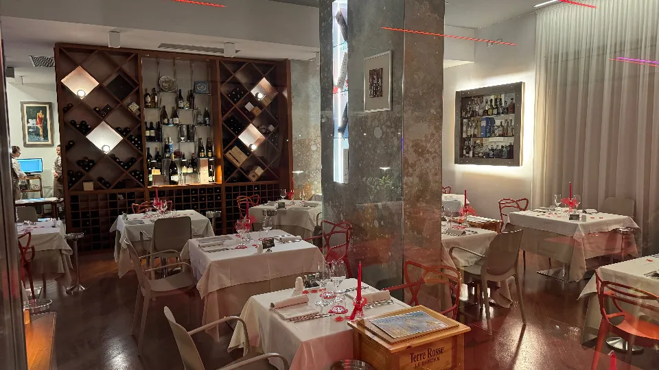 Il porto Marina di Varazze, su cui si affaccia la terrazza del ristorante Boma