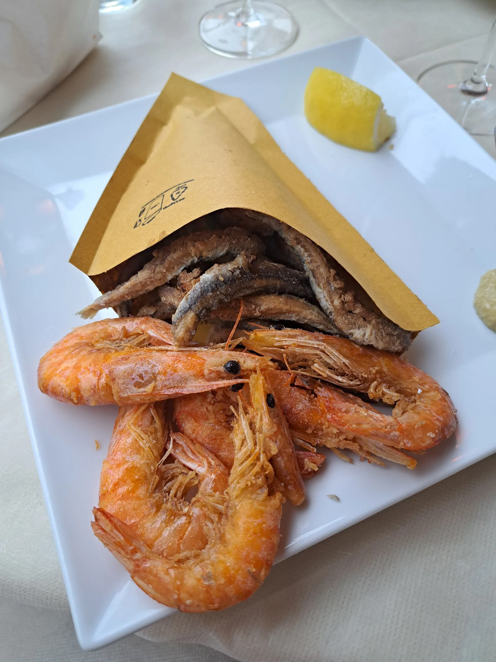 Il Pesce Pazzo, Varazze