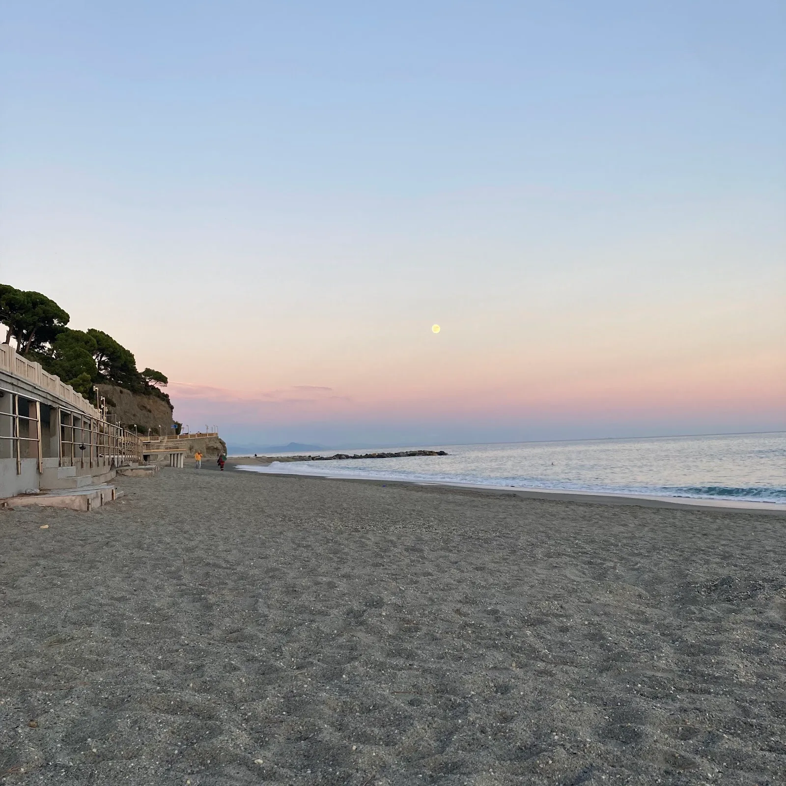 Spiaggia libera Piani di Celle